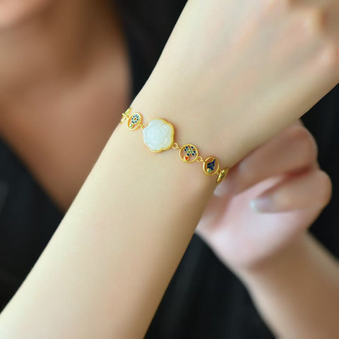 8245-2# Gelang perak 925 bertatahkan enamel, giok Hetian, mawar, dan delapan harta karun, gioknya hangat dan lembut, dan desainnya sederhana dan elegan. Gratis ongkos pengiriman dan bea cukai.