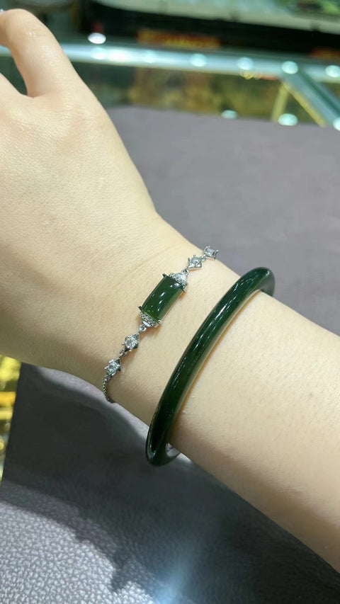 Gelang Giok Alami 925 perak bertatahkan giok bersih Ukuran 12 * 6mm Sudah termasuk pajak pengiriman.