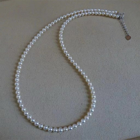 Kalung Mutiara Millet Alami dalam 925 Perak Ukuran 4mm & nbsp; Giok bersih, halus dan hangat, dan gayanya indah & nbsp; Sudah termasuk pajak pengiriman