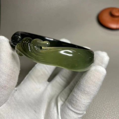 Keberuntungan dan Kemakmuran: Gelang Bunga Berukir Giok Cui yang Indah,: Kaliber agar sesuai dengan 6162.63 Pemasangan Bezel: 62.7mm, Lebar Samping: 17.4mm Batu giok secara alamiah memiliki pola yang acak. Termasuk ongkos kirim dan pajak.