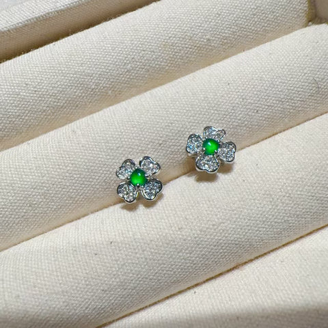 Anting Semanggi Jadeite Alami yang terbuat dari perak 925, ukuran 2,5 mm atau lebih, gaya yang indah, sudah termasuk pajak pengiriman.