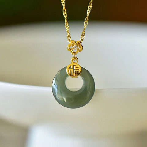 3047Q-2 Set Kalung Ankara Horisontal Giok Hetian Jade Bening Alami dalam Gaya 925 Perak Ukuran 15 * 15mm Termasuk Pajak Pengiriman
