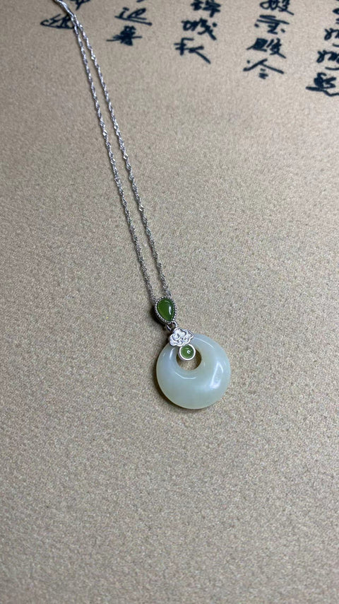 Liontin Giok Hetian yang Indah - Jepitan Putri, Pengaturan Perak 925 dengan JasperUkuran: 18mm Termasuk Pajak Pengiriman