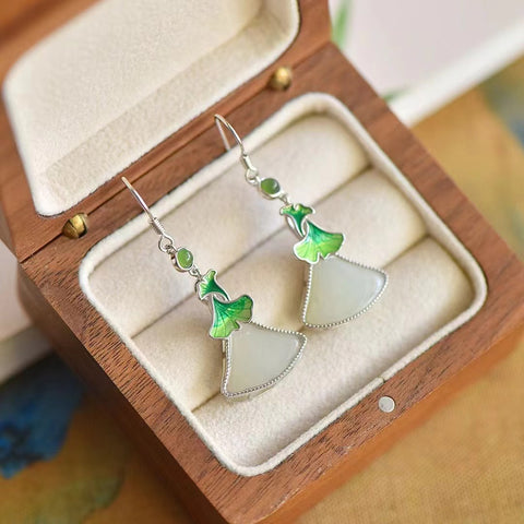 Anting Giok Hetian Alami, gaya Cina, terbuat dari perak 925, giok yang bersih dan halus, gaya yang apik, sudah termasuk pajak pengiriman.
