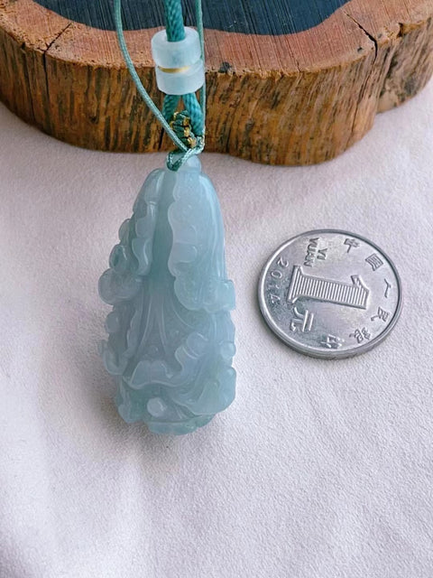 Liontin Kubis Jadeite a-barang-barang alami Ukuran 42.9 * 24.4 * 15mm Tekstur halus dan warna hangat Sangat indah dan bagus Sudah termasuk pajak pengiriman.