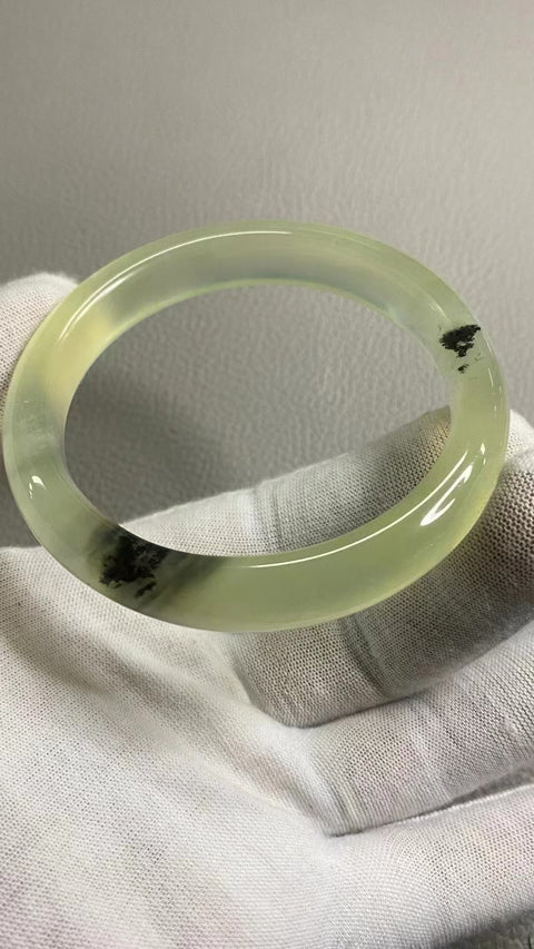 Gelang Tinta Warna Musim Semi Giok Cui Giok Alami Ukuran 59-61mm Ukuran 60.2mm & nbsp; Lebar Sisi 11.8mm Giok semuanya muncul secara alami Pola pengiriman acak Pajak pengiriman sudah termasuk!