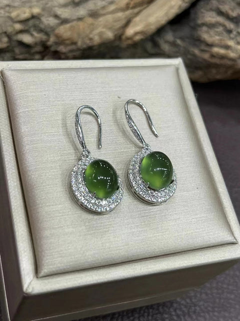 Kait Telinga Giok Alami Ukuran 10 * 8mm Ditetapkan dalam 925 Giok Perak bersih dan baik-baik saja Termasuk pajak pengiriman.