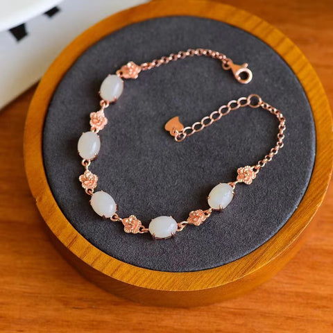 Gelang Giok Hetian Giok alami yang bersih dan halus, terbuat dari perak 925, gaya baru, ukuran 6 * 8mm, termasuk pajak pengiriman.