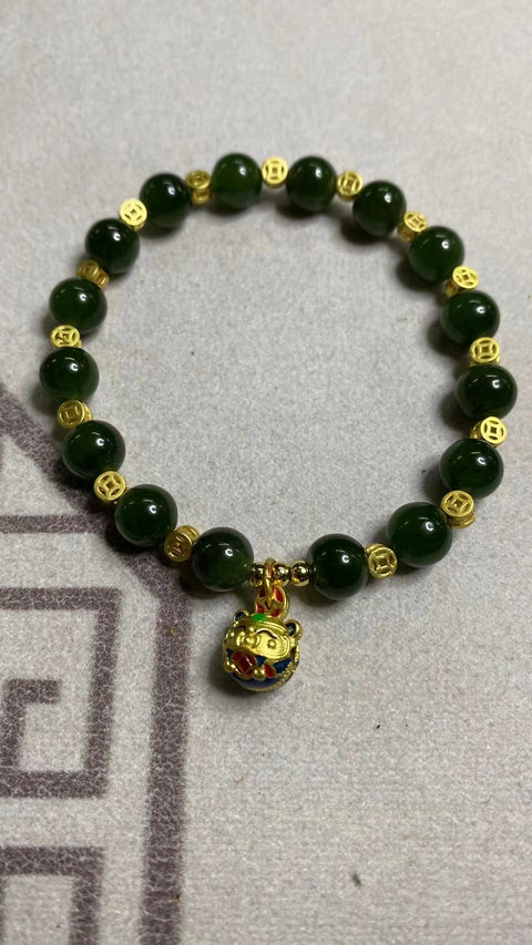 Gelang Giok Halus dengan aksesoris Ukuran 8mm Kualitas giok bersih, halus dan hangat Gaya giok Termasuk ongkos kirim dan pajak