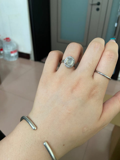 Cincin Giok Alami Giok yang bersih, halus dan hangat, terbuat dari perak 925, sudah termasuk ongkos kirim dan pajak.