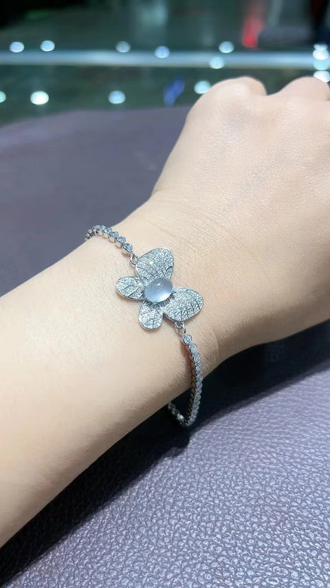 Gelang Kupu-kupu dari perak 925, ukuran 6 * 8mm, gaya yang indah, giok yang bersih dan halus, sudah termasuk pajak pengiriman.