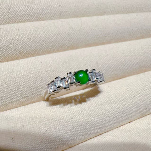 Cincin Giok Guatemala Alami Ukuran 4mm Kira-kira 925 Pengaturan Perak Pajak pengiriman sudah termasuk.