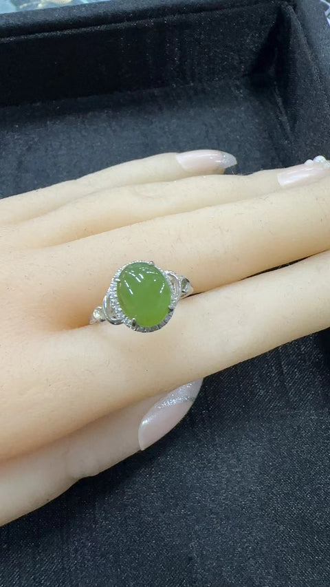 Cincin Jasper Alami 💍925 Tatahan Perak 👍Sederhana dan bergaya, desain longgar, ukuran yang dapat disesuaikan 👍Warna bahannya sangat bagus ❗️Specifications: 10 * 8mm & nbsp; Sudah termasuk pajak pengiriman