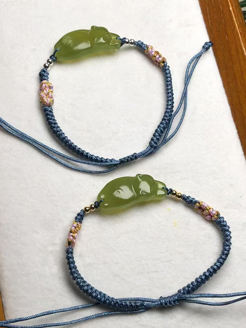 Gelang Anak Kucing Giok Cui Giok alami yang halus dan hangat Ukuran 30 * 13mm Beberapa gaya untuk dipilih Gaya yang bagus sudah termasuk pajak pengiriman.