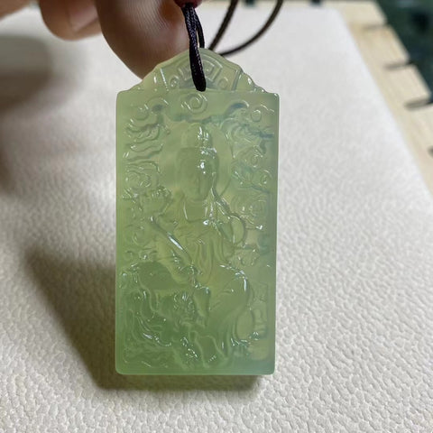 Kalung Giok Hijau Es Giok Alami Manjushri Ukuran 53*26mm Sudah termasuk pajak pengiriman.