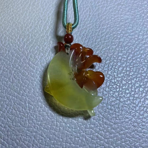 Kalung Giok Bunga Giok Cui Jade Alami, salah satu dari jenisnya, 42,2*31mm, termasuk ongkos kirim dan pajak.