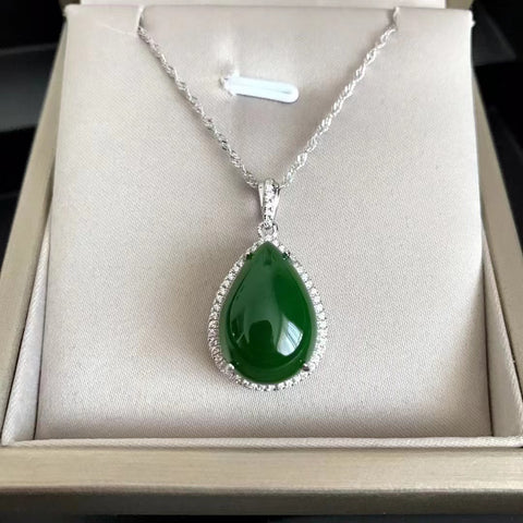 Liontin halus baru berwarna biru alami Rusia ditambah 925 mode rantai perak dengan kualitas giok yang indah dan indah sangat bagus, spesifikasi murah hati yang modis dan modis, sudah termasuk pajak pengiriman 13 * 18mm