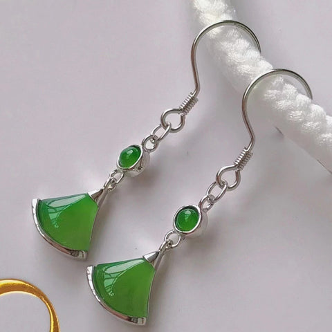 Anting-anting Jasper baru 925 gaya pengaturan perak klasik dan serbaguna Giok ukuran 7 * 8mm kepala air yang luar biasa warna yang indah Sudah termasuk pajak pengiriman