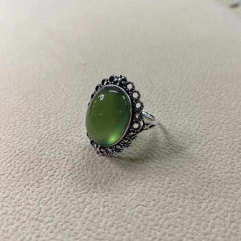 Cincin Giok Antik dengan Bezel yang Dapat Disesuaikan 17 * 13mm Termasuk ongkos kirim dan pajak.