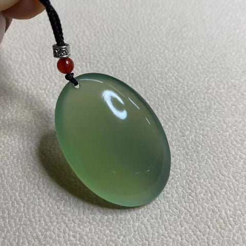 Kalung Tetesan Giok Cui Alami dengan Tetesan Hijau, Bulat dan Tembus CahayaUkuran 28 * 40mmTermasuk Ongkos Kirim dan Pajak