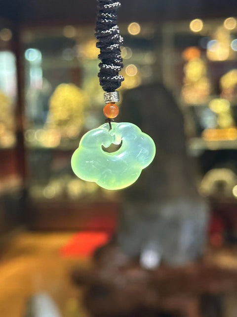 Liontin Giok Giok Alami Murni: Gaya Cantik dan Sederhana Termasuk Pengiriman & Pajak