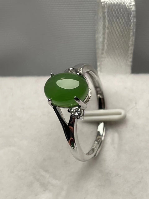 Cincin Hotan Jasper Giok yang Dapat Disesuaikan Giok Halus 925 Perak Pengaturan Indah Ukuran 6 * 8mm Cantik untuk dipakai Sudah termasuk pajak pengiriman.