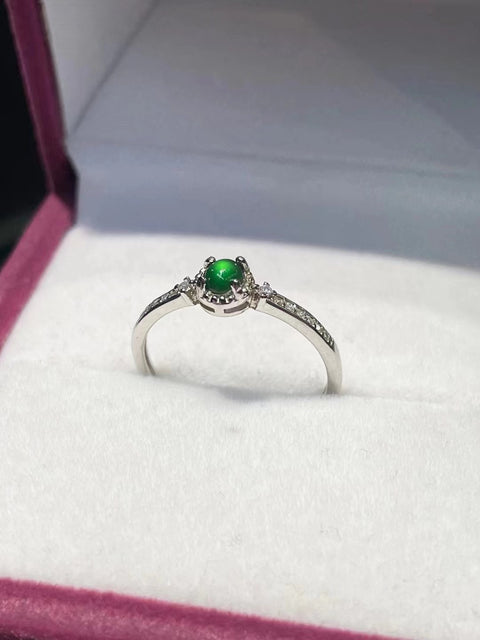 Set Cincin Hijau Imperial Jadeite Alami dari 925 Perak Ukuran 3.5mm Sudah termasuk pajak pengiriman.