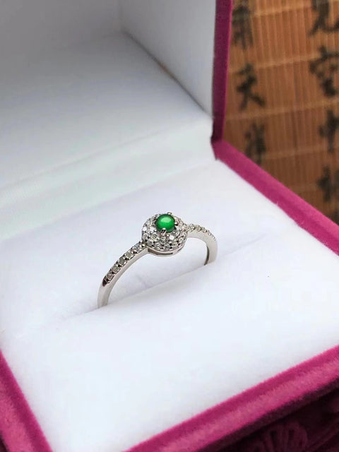 Set Cincin Hijau Imperial Jadeite Alami dari 925 Perak Ukuran 2.4 * 3.2mm & nbsp; Termasuk Pajak Pengiriman