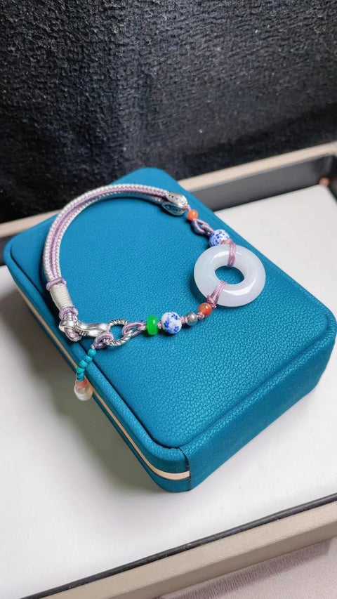 Gelang Jadeite Bahan Pit Tua Bahan Dasar Halus dan Hangat Bawah Bersih dan Segar 2.2 Sudah Termasuk Pajak Pengiriman