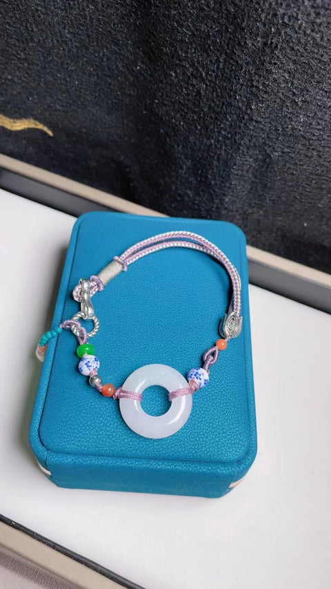 Gelang Jadeite Bahan Pit Tua Bahan Dasar Halus dan Hangat Bawah Bersih dan Segar 2.2 Sudah Termasuk Pajak Pengiriman