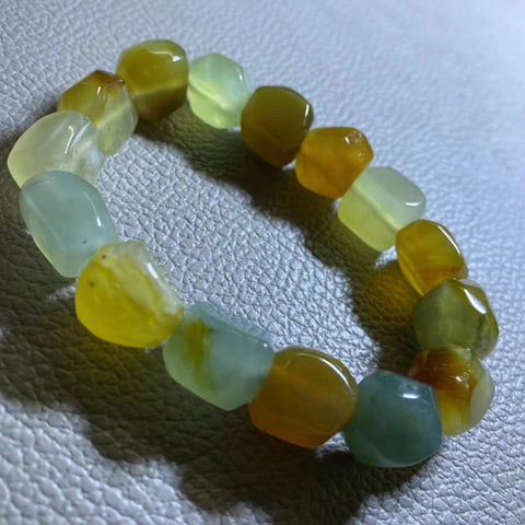 Harta Karun Batu Giok Cui Giok Bunga Giok Alami, dengan bentuk gelang, ukuran: 15✖️15mm Perkiraan pajak pengiriman sudah termasuk