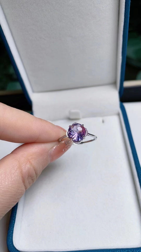 Cincin kristal halus yang terbuat dari perak 925, indah dipakai Termasuk pajak pengiriman.