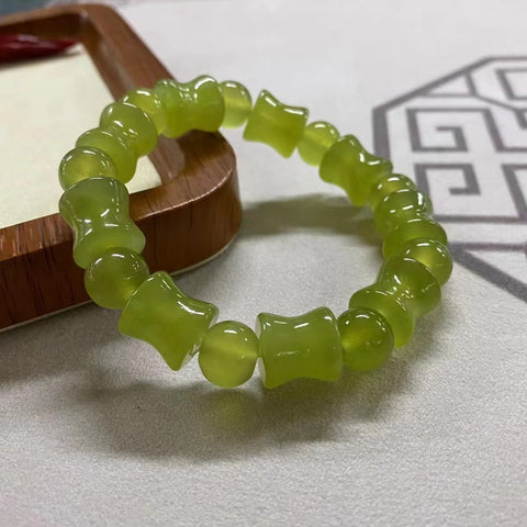 Gelang Bambu Giok Halus Ukuran 11.8 * 11.8mm Sudah termasuk pajak pengiriman.