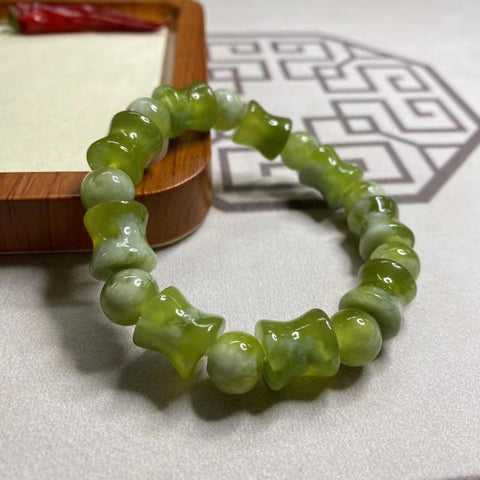 Gelang Bambu Giok Halus Ukuran 11.8 * 11.8mm Sudah termasuk pajak pengiriman.