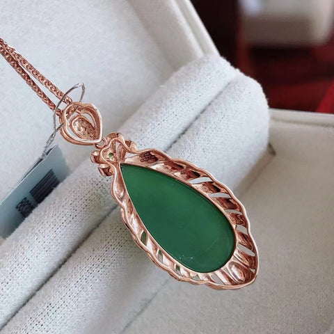 Kalung Jasper Halus Pengaturan Emas 18k Bahan Pit Tua Bahan Halus dan Lembab Ukuran 10 * 20mm Termasuk Pajak Pengiriman