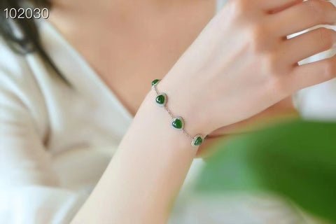 Baru ...... Hetian Jade Jasper S925 Gelang Kecil Segar Bertatahkan Perak Hetian Jasper Sederhana ❤ Ukuran: 6 × 6㎜ Desain berbentuk hati yang sederhana, model yang elegan dan indah Giok yang halus, sederhana, dan murah hati Sudah termasuk pajak pengiriman!