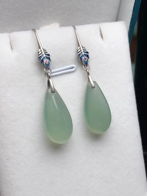 Anting Giok Baru Warna Biru Aqua Alami dengan Pengaturan Perak 925 Ukuran 22 * 11 * 7mm Sudah termasuk ongkos kirim dan pajak.