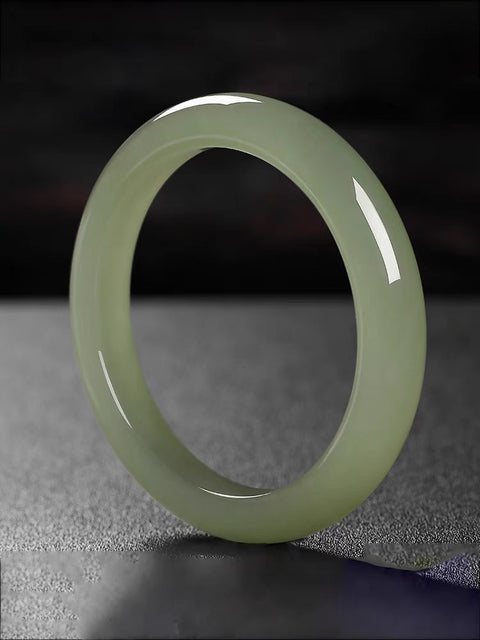 Baru ...... Gelang Gelang Bulat Datar Datar Air Danau Giok Hetian Jade, Giok halus dan berminyak dan halus Ukuran 60mm Giok semuanya terjadi secara alami Pola acak Termasuk Pajak Pengiriman