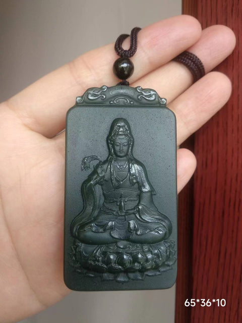 Liontin Guanyin Hijau Pagoda Giok Hotan Giok itu bersih, halus dan hangat, dan efek memakainya sangat indah Termasuk ongkos kirim dan pajak.