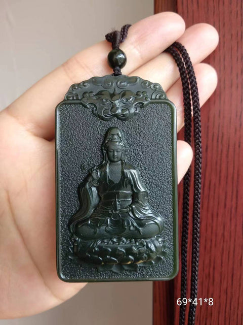 Liontin Guanyin Hijau Pagoda Giok Hotan Giok itu bersih, halus dan hangat, dan efek memakainya sangat indah Termasuk ongkos kirim dan pajak.