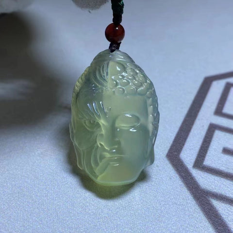 Satu Pemikiran; Liontin Giok Alami dengan ukiran warna-warni Ukuran 42,5 * 28mm Termasuk Ongkos Kirim dan Pajak