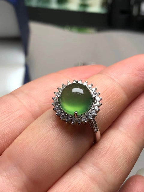 Baru ......🍃 Cui Yu Ying Guang Old Pit Material [Cincin] 925 Perak dengan Berlian💍💍 Lembut dan lembab, penuh dan tembus cahaya, tembus pandang dan sempurna🌹Ukuran: 10mm Sudah termasuk ongkos kirim dan pajak.