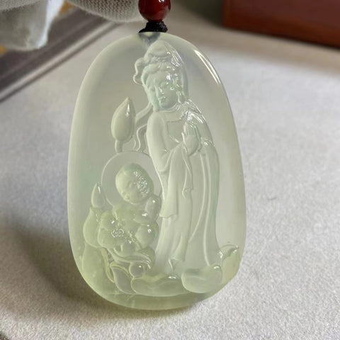 Liontin Sending Sons of Goddess of Mercy adalah liontin giok yang dibuat dengan indah yang sangat jernih dan berair, berukuran 57 * 36mm, sudah termasuk ongkos kirim dan pajak.