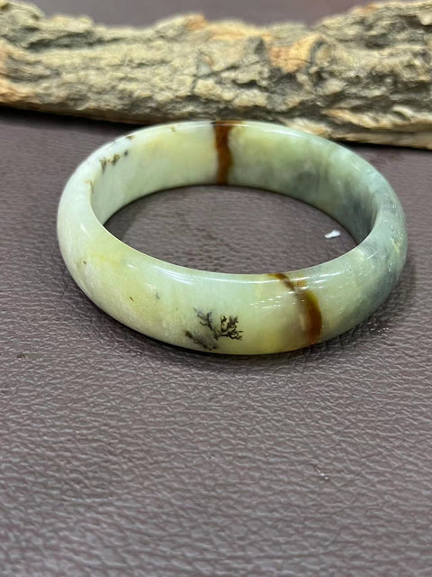Gelang Gelang Selada Air Bunga Giok Cui Giok Kaliber 60mm Giok ini terbentuk secara alami dan polanya acak Termasuk ongkos kirim dan pajak