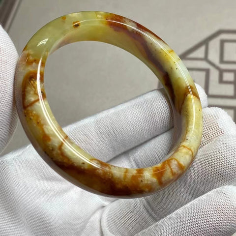 Gelang Gelang Giok Bunga Giok Cui Giok Alami Ukuran Rumah Penuh 55-57mm Lebar Sisi 13.8mm Giok secara alami terjadi Pola Bunga Acak Termasuk ongkos kirim dan pajak.