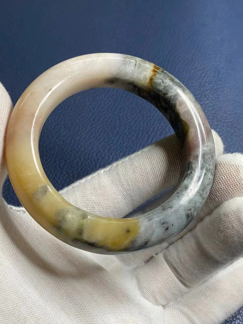 Gelang Gelang Giok Giok Bunga Cui Giok Alami Ukuran 54-56mm Lebar 14.5mm Giok ini semuanya muncul secara alami dan polanya acak Sudah termasuk pajak pengiriman.