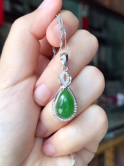 Liontin Jasper 925 tatahan perak, warna hijau zamrud hijau zamrud, [air mengumpulkan kekayaan] kekayaan alam! Artinya: kemakmuran, kedamaian dan kekayaan! Ukuran liontin: 14✖️8mm Rantai perak 925 sterling