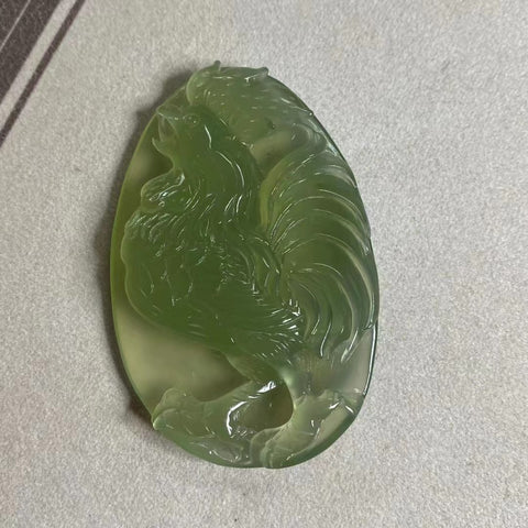 Liontin Ayam Jantan Hijau Giok Cui Giok Alami Ukuran 68 * 44mm Sudah termasuk ongkos kirim dan pajak.