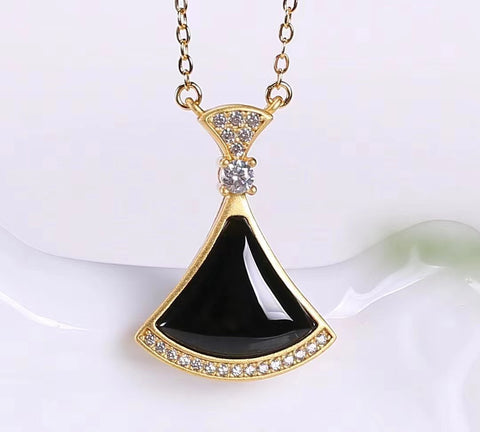 Rantai Tulang Selangka Giok Giok Tinta Giok Hetian Antique Silver Brushed Gold Inlay Ukuran Kalung Perak 18cun Sudah termasuk pajak pengiriman.