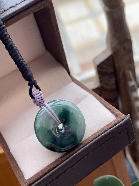 Jadeite alami a-barang liontin gesper Ping An Ukuran 25 * 25 Tebal 6.5mm Sudah termasuk pajak pengiriman
